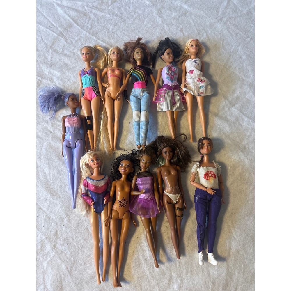 Mattel Barbie Doll Lot 11pc Girls OS Multicolor Fair Fashionista Mixed Clothes